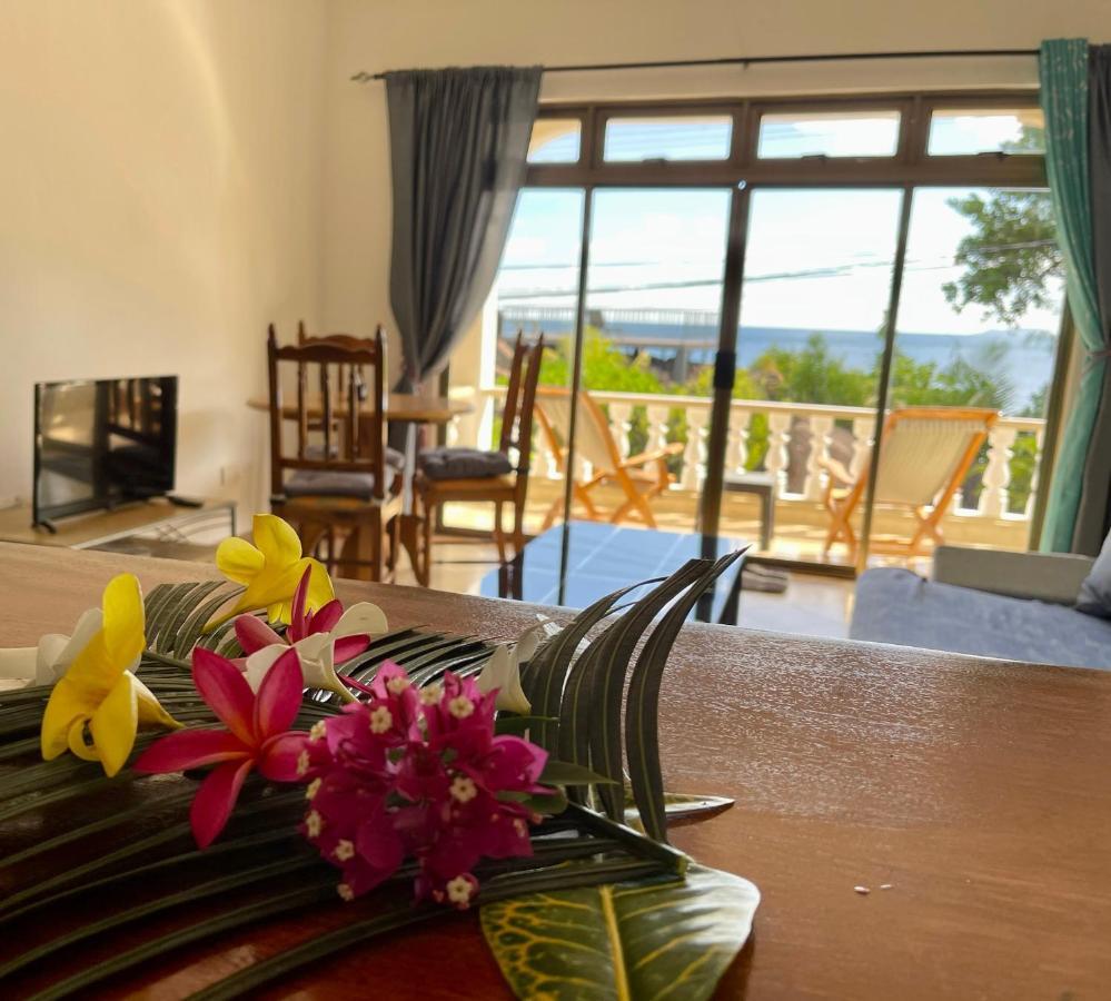 Jardin Marron Apartment Baie Sainte Anne Exterior foto